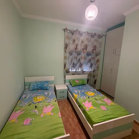 Valdetis Appartamento Sarandë